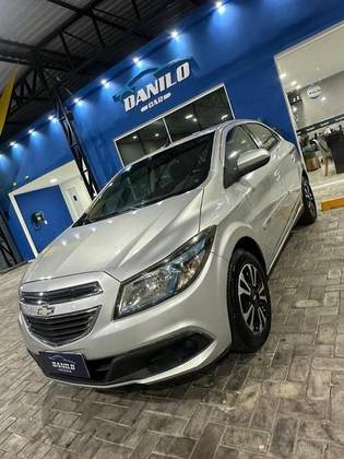 CHEVROLET ONIX 1.4 MPFI LT 8V FLEX 4P AUTOMÁTICO CHEVROLET ONIX 1.4 MPFI LT 8V FLEX 4P AUTOMÁTICO
